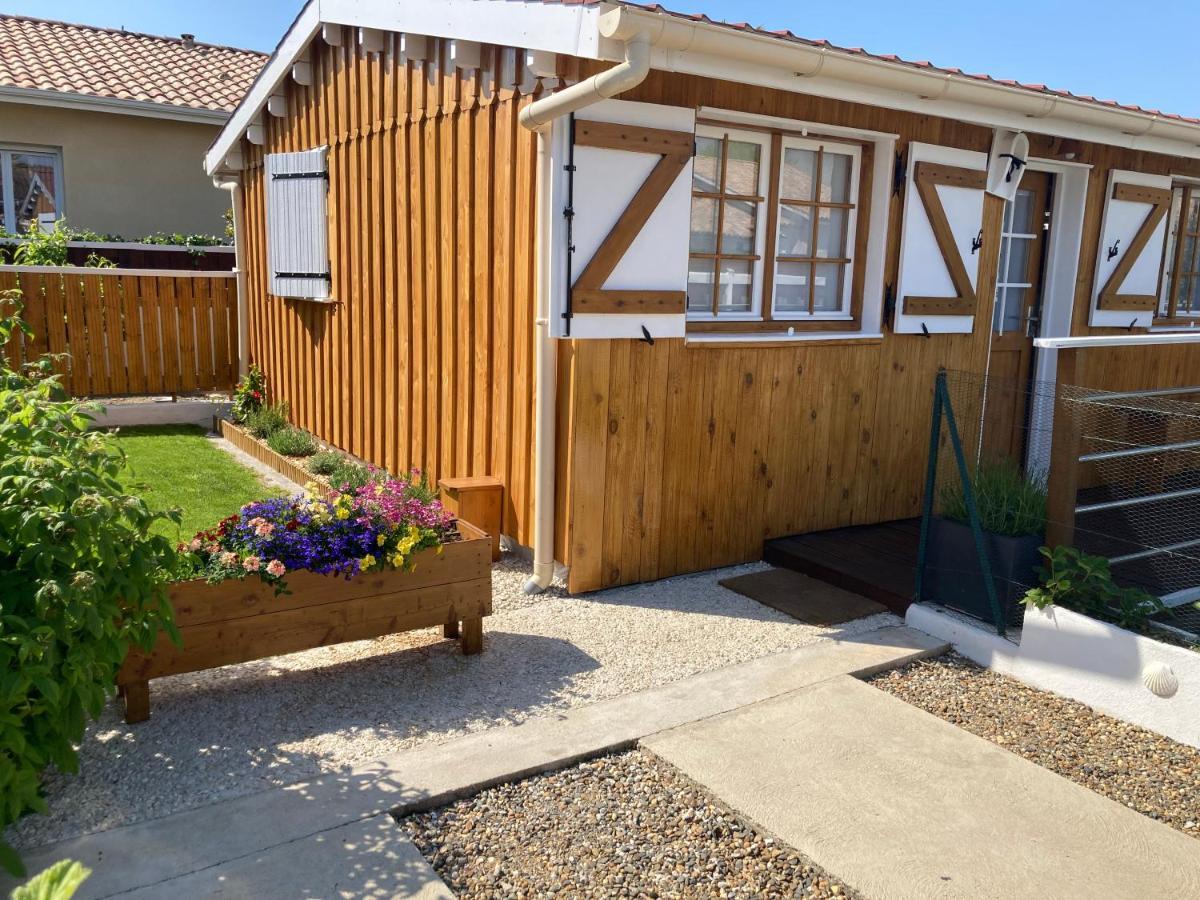 Chalet Le Teich Exterior photo